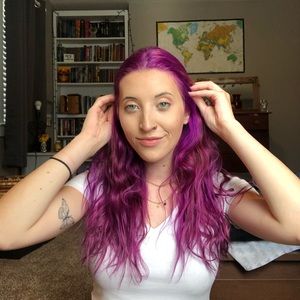 Meet your Posher, Victoria